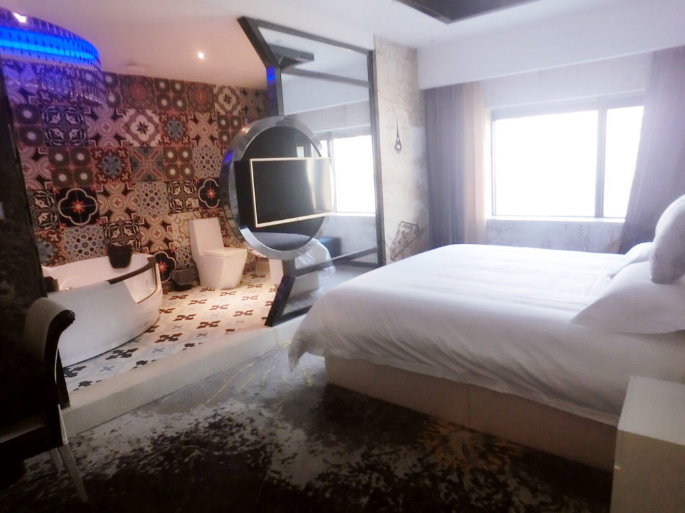 Yes Hotel Şanghay Dış mekan fotoğraf